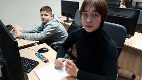 С любопытными свойствами последовательности Фибоначчи знакомились наши учащиеся группы «Дизайн и Web-технологии» на занятии