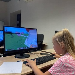 Лето с ITeen Academy: яркие открытия и первые шаги в будущее